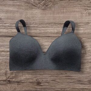 NWOT Charcoal Comfort Seamless and Wireless Bra with Wide Straps